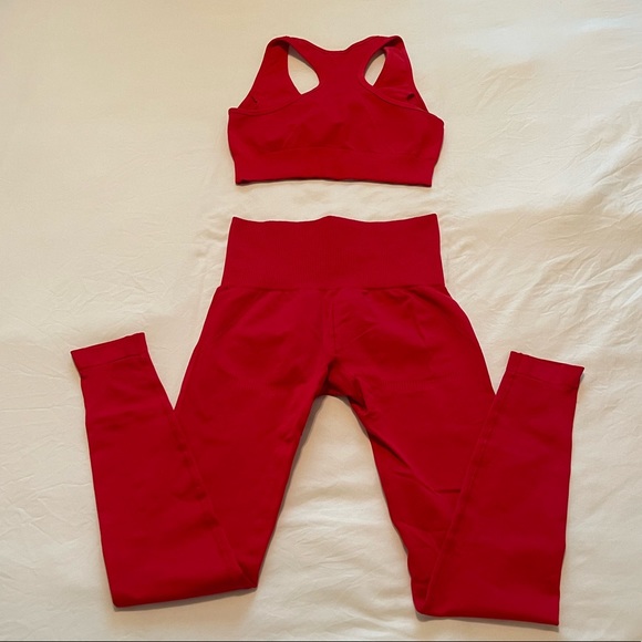 Red Workout Set - Picture 2 of 3